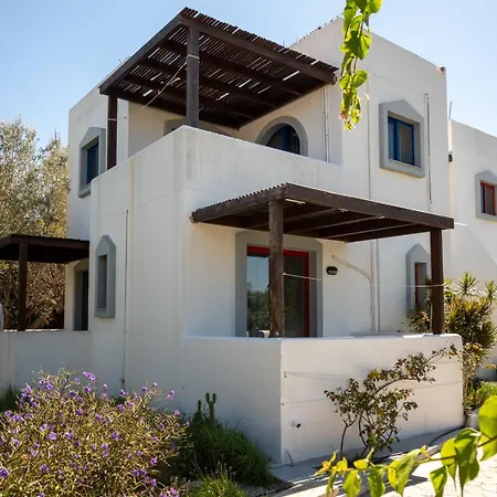 Triantafillas Hotel 3*