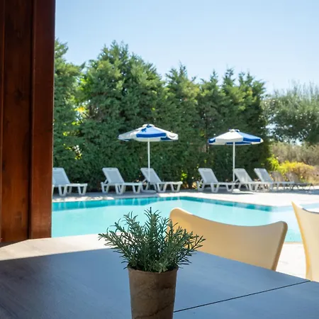 Triantafillas Hotel Afantou