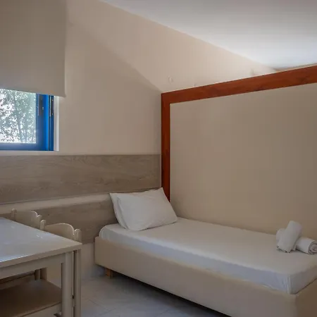 Triantafillas Hotel 3*