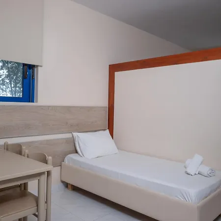 Triantafillas Afando