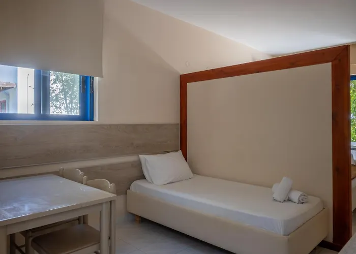 Triantafillas Otel 3*